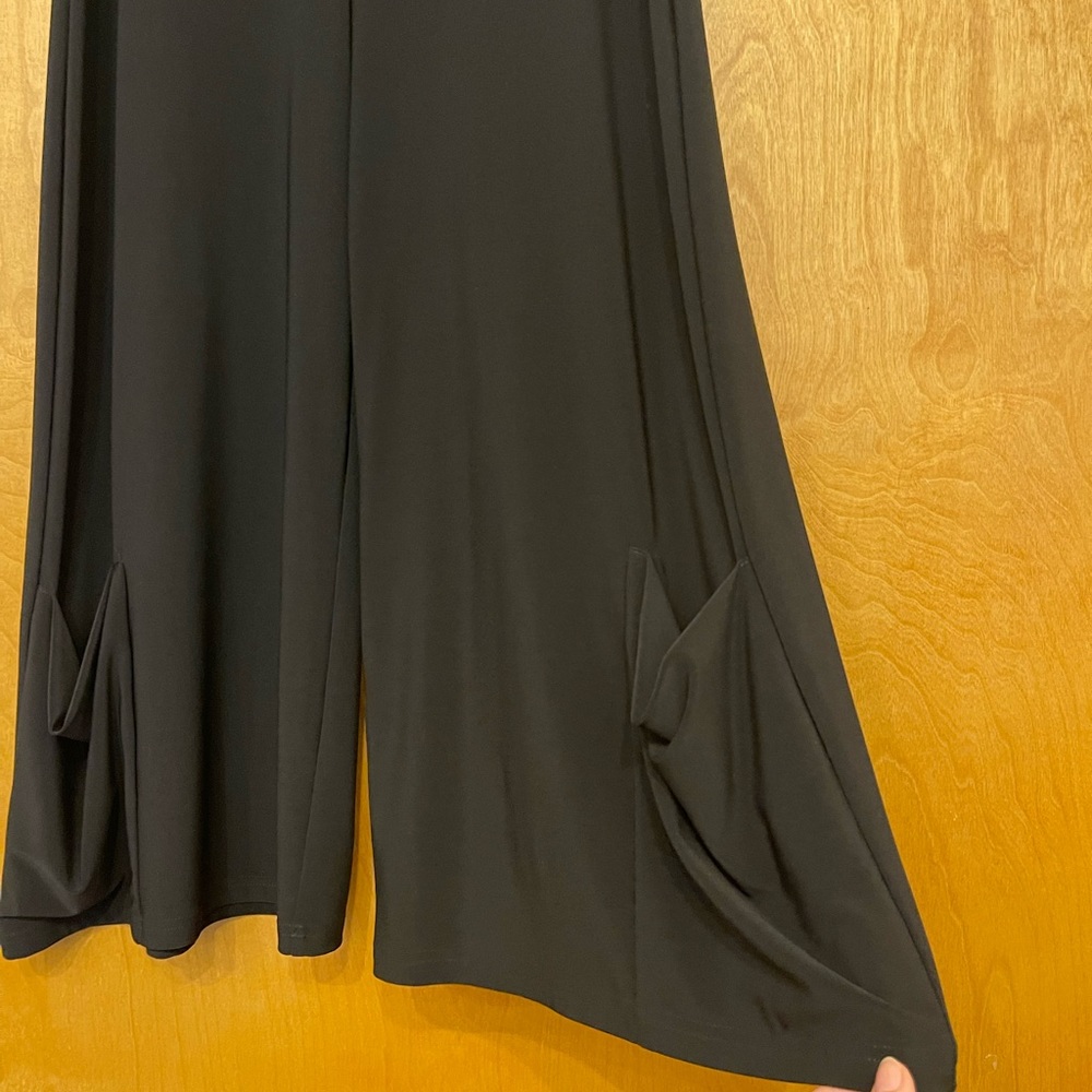 Sympli black jersey knit gaucho pants size 6 - Picture 10 of 10